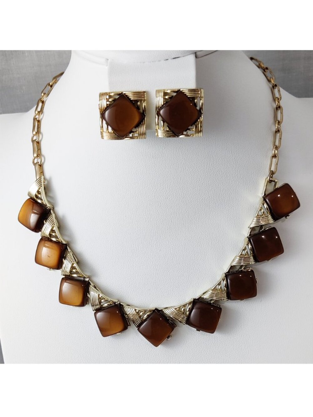 1950s Coro Moonbeam Lucite Thermoset Necklace Earrings Chocolate Brown Gold Tone